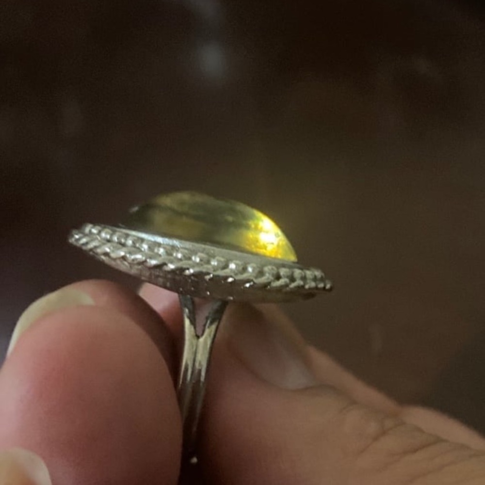 Acrylic ring - Picture 6 of 6